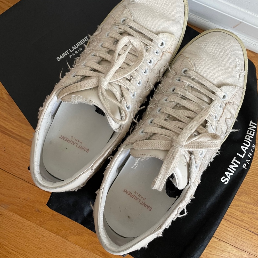 Saint Laurent Court Classic Embroidered Sneakers - Picture 5 of 8